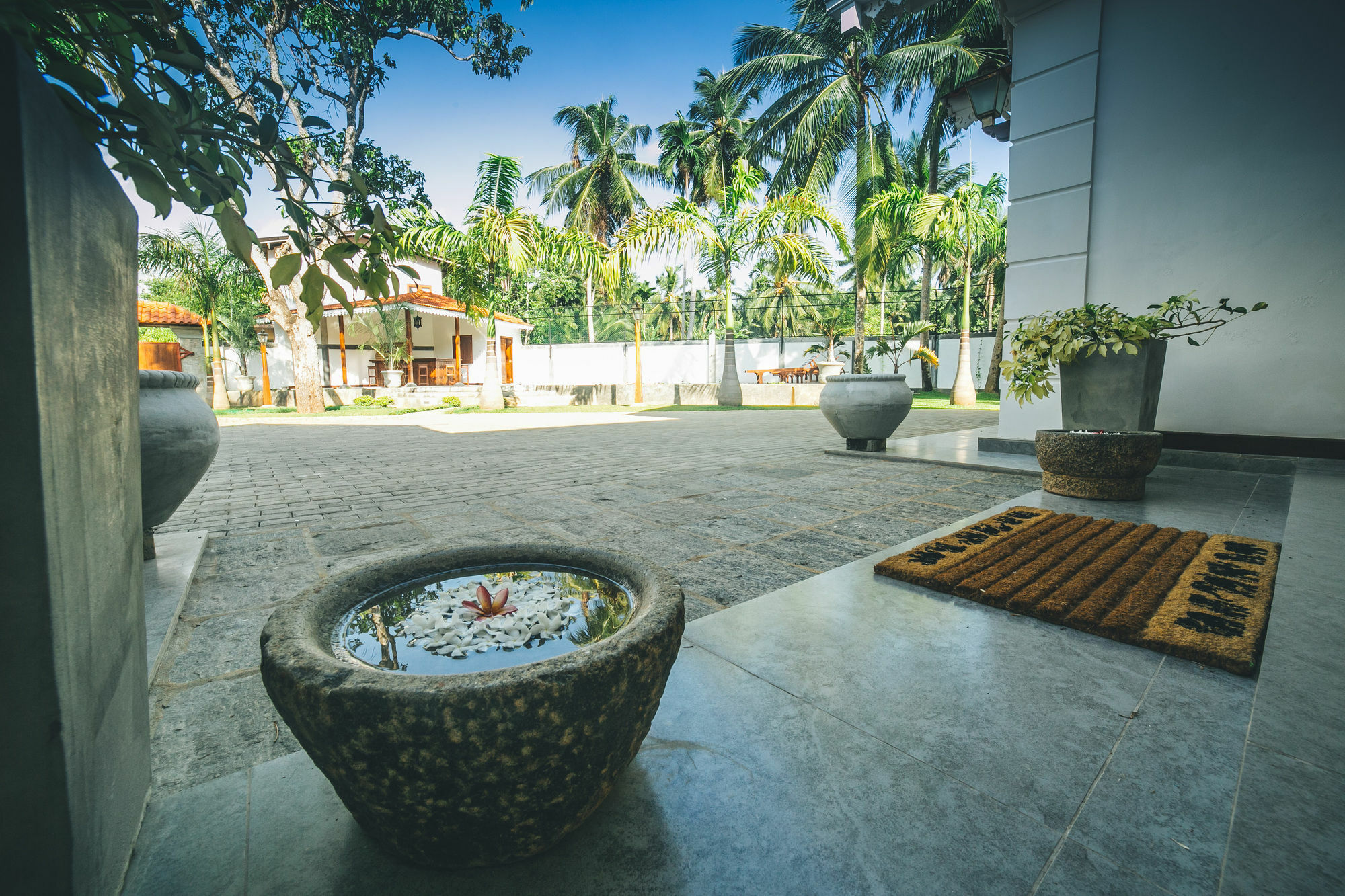 אונה ואטונה Sisikirana Villa מראה חיצוני תמונה