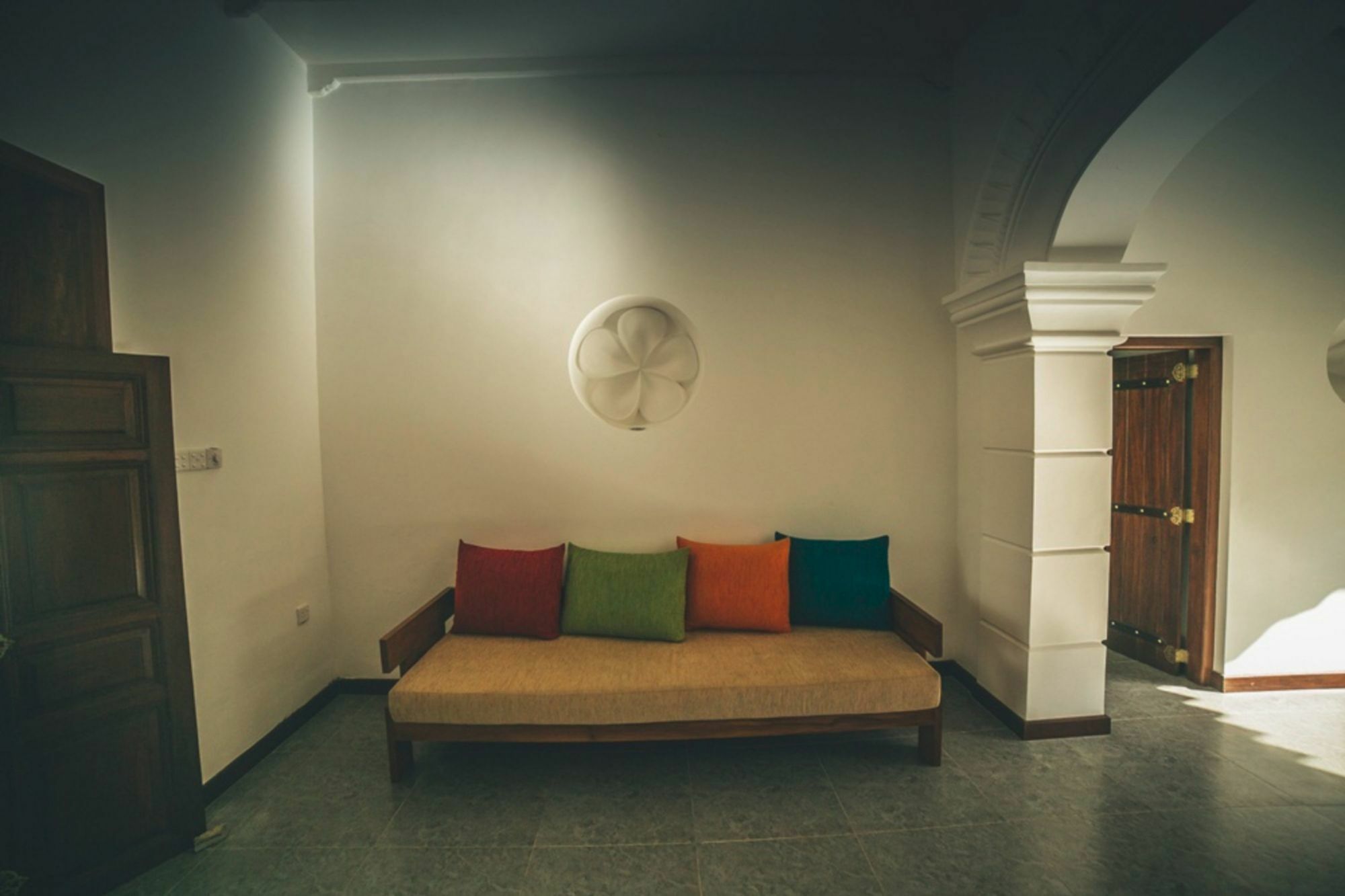 אונה ואטונה Sisikirana Villa מראה חיצוני תמונה