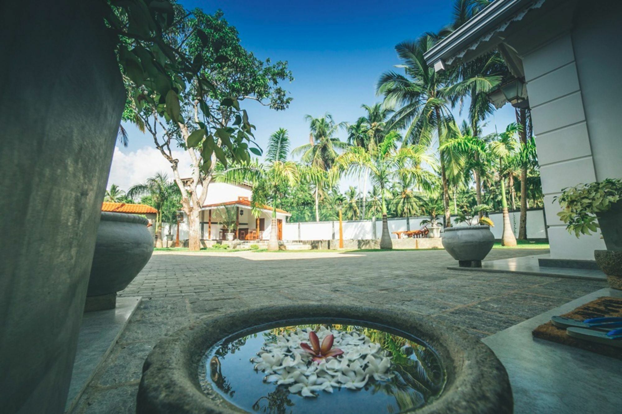 אונה ואטונה Sisikirana Villa מראה חיצוני תמונה
